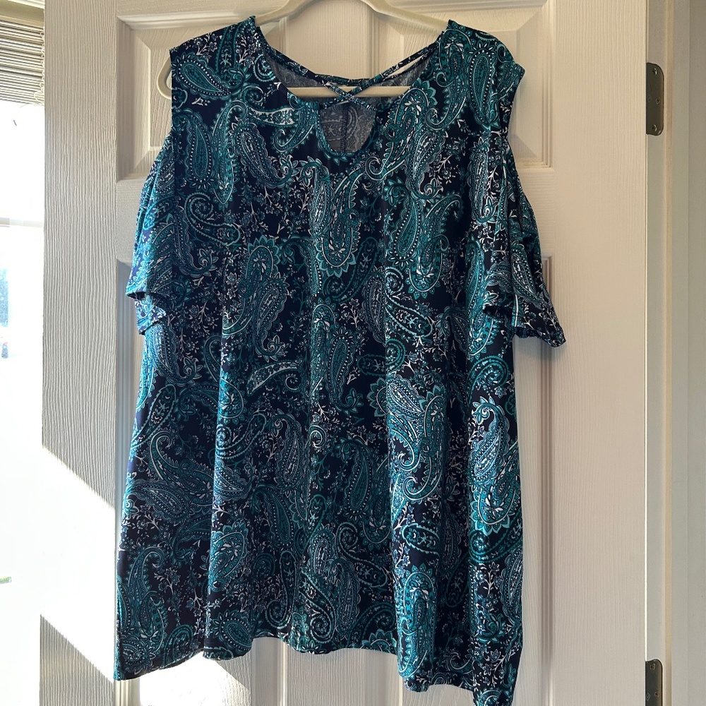 Catherines 3x Printed Open Shoulder Blouse